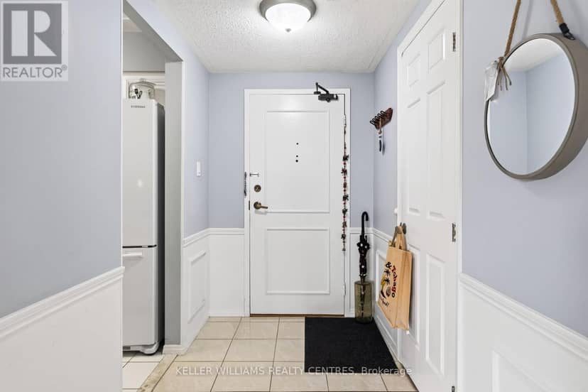 204 - 30 Harrisford Street — photo 9 of 35