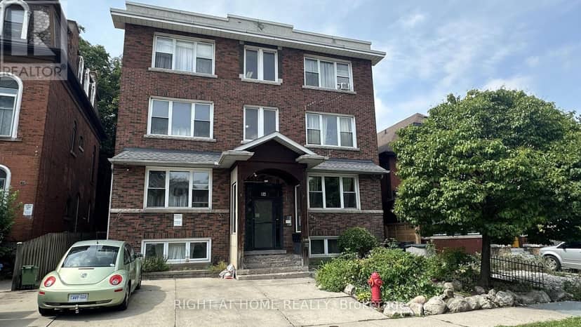 84 Proctor Boulevard — photo 1 of 16