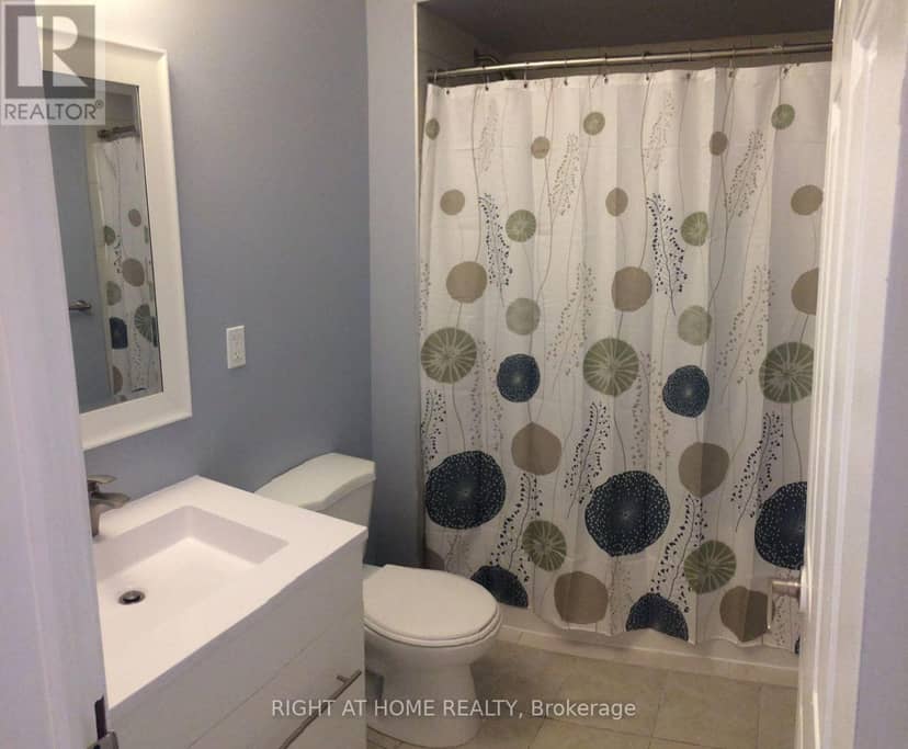 84 Proctor Boulevard — photo 10 of 16