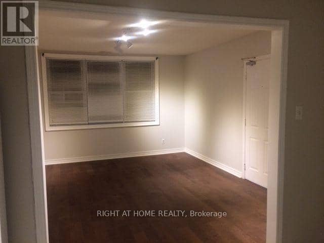 84 Proctor Boulevard — photo 8 of 16