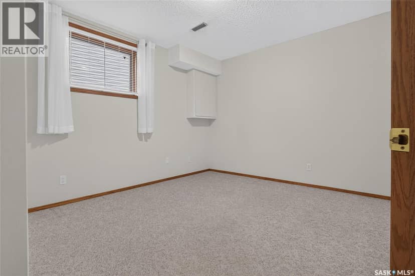 3547 Hazel GROVE — photo 35 of 40