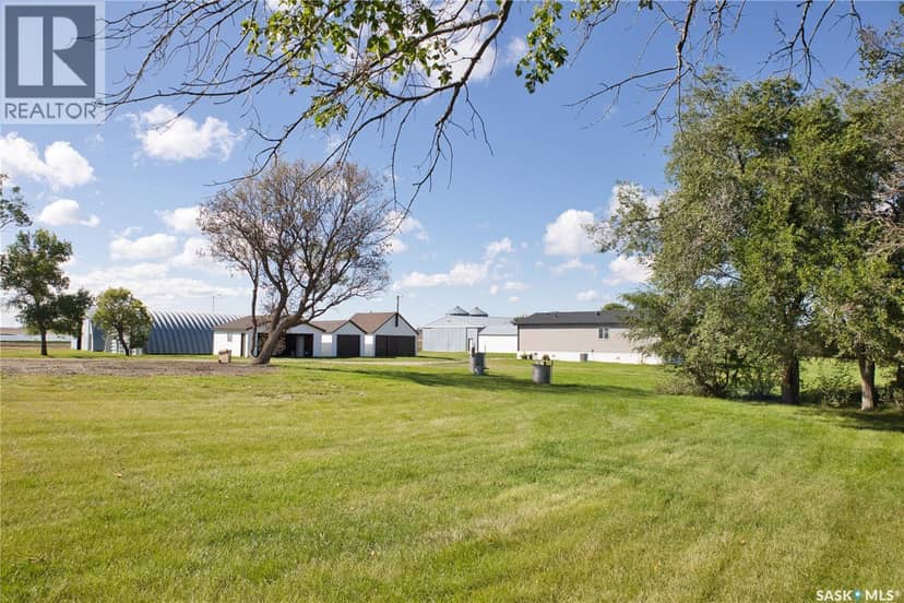 Saskatoon NE Mature Building Site — photo 11 of 40