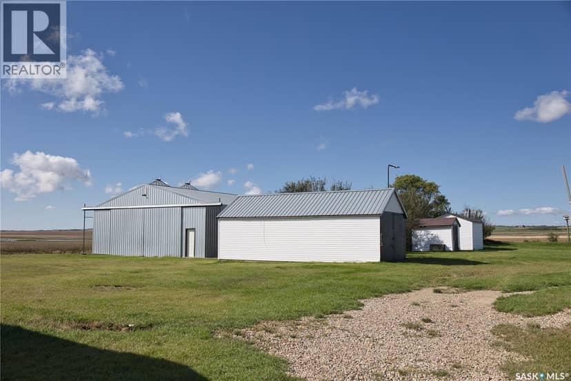 Saskatoon NE Mature Building Site — photo 14 of 40