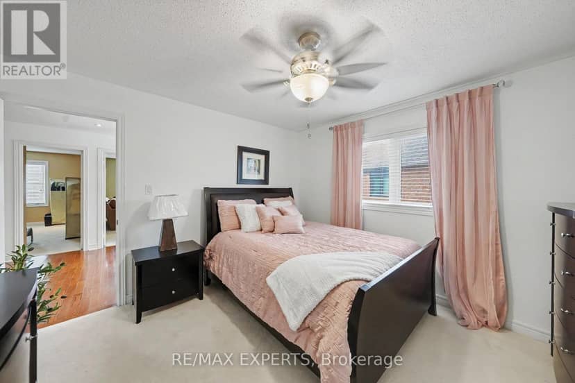 15 Arrowood Crescent — photo 21 of 29