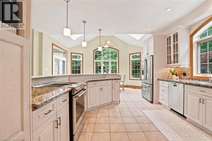 709 GLASGOW Street — photo 11 of 40