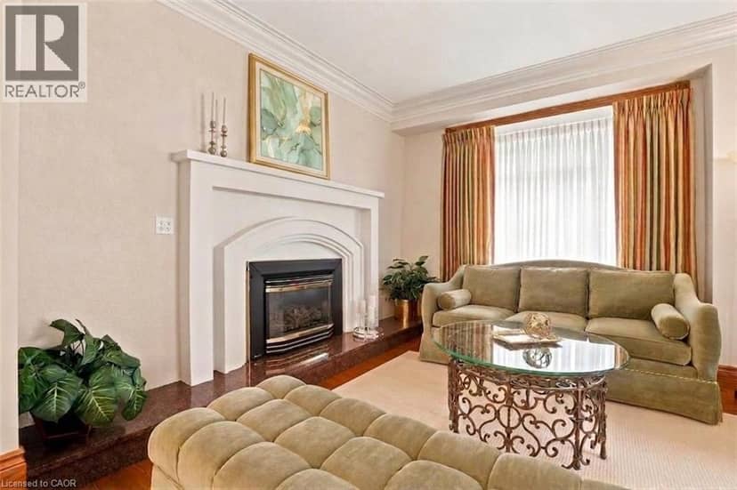 709 GLASGOW Street — photo 18 of 40