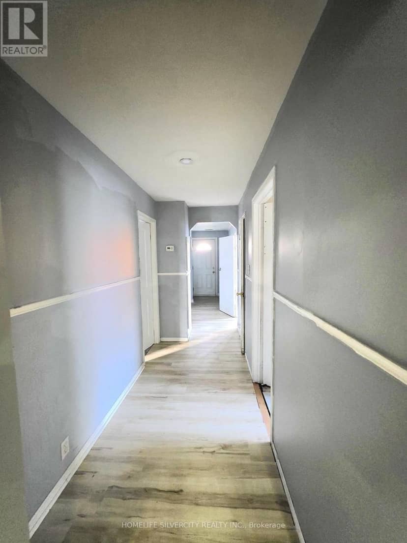 7178 Lancaster Avenue, Mississauga, photo 3