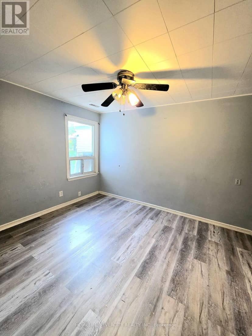 7178 Lancaster Avenue, Mississauga, photo 5