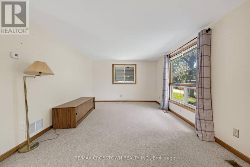 1006 Bea Dale Lane — photo 13 of 40