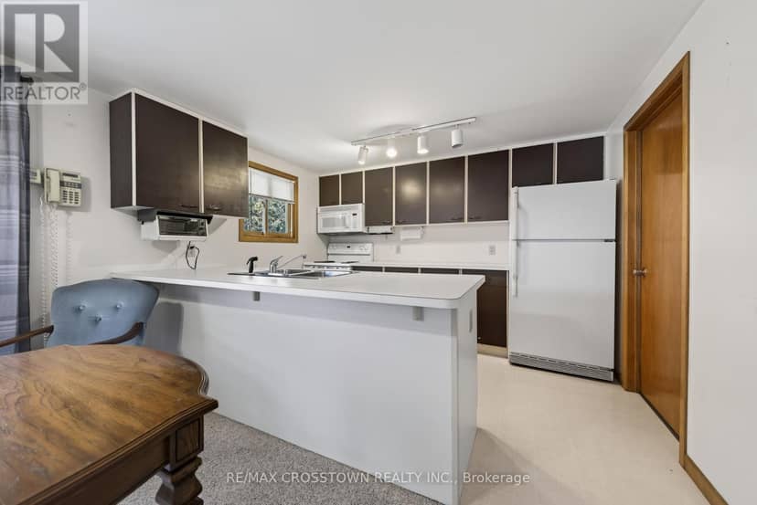 1006 Bea Dale Lane — photo 21 of 40