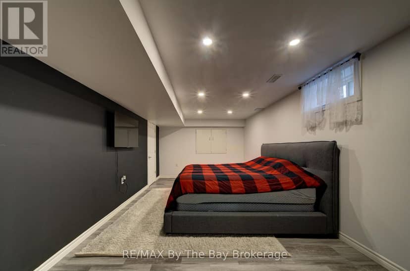 120 Allegra Drive — photo 35 of 40