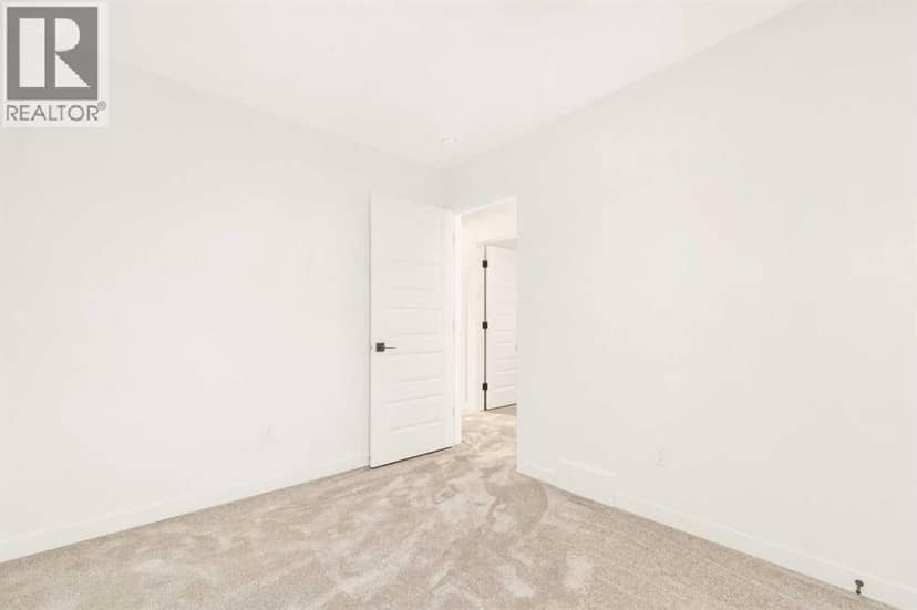 4320 25 Avenue S — photo 12 of 20