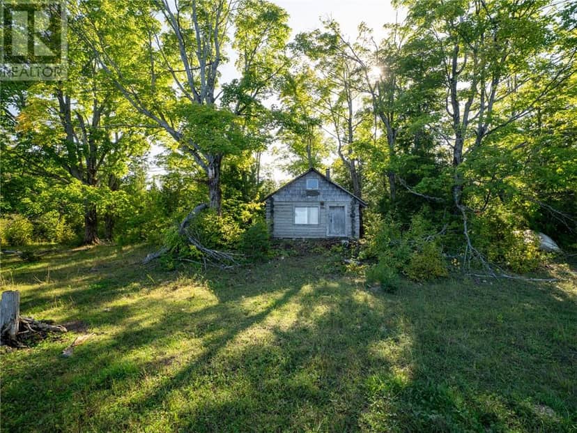 450 Fields Road — photo 15 of 40