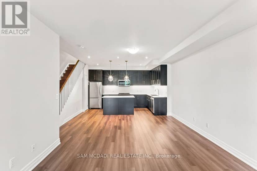 102 - 1180 Cawthra Road — photo 4 of 23