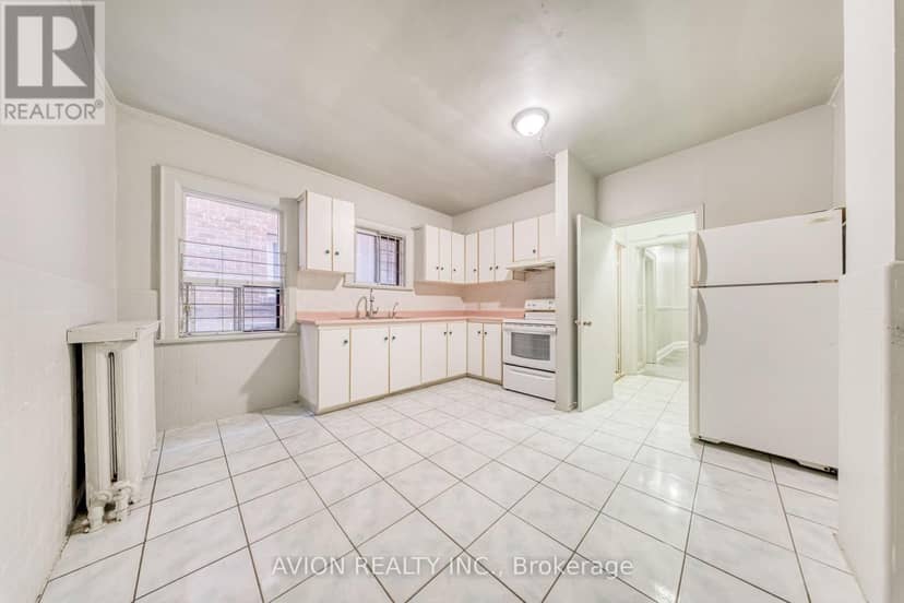 54 Ryerson Avenue, Toronto, photo 6
