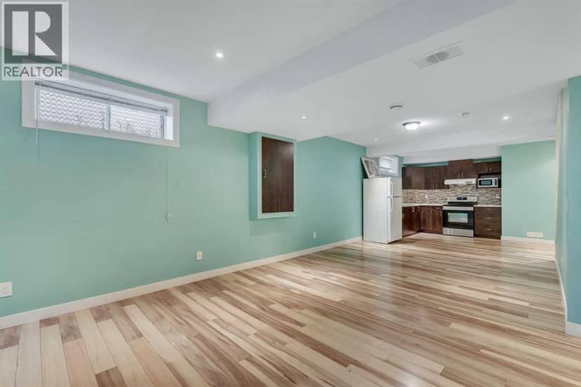 185 West Lakeview Drive — photo 33 of 40