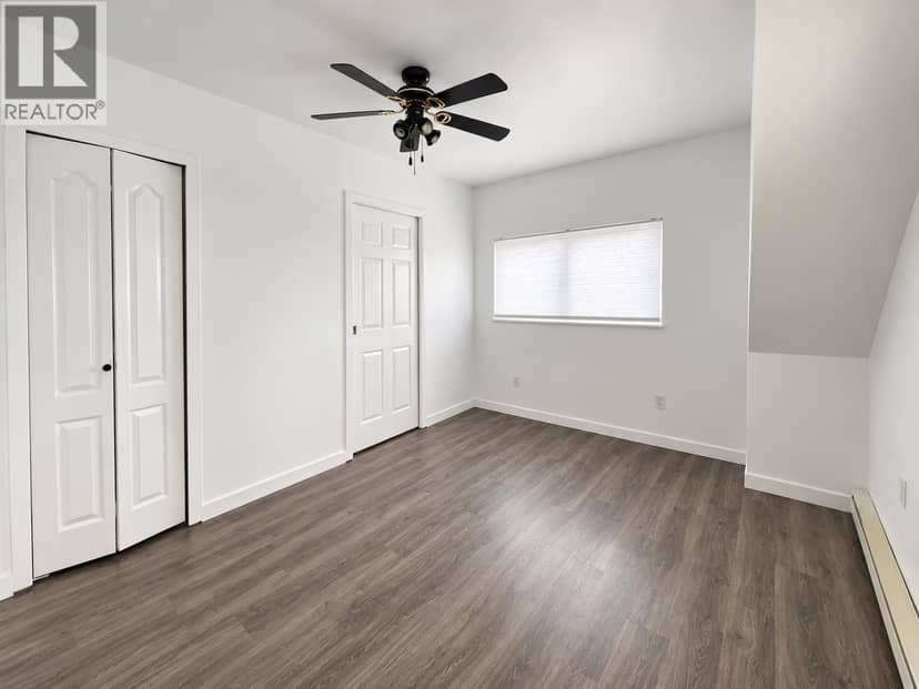 Top 4265 SLOCAN STREET, Vancouver, photo 3