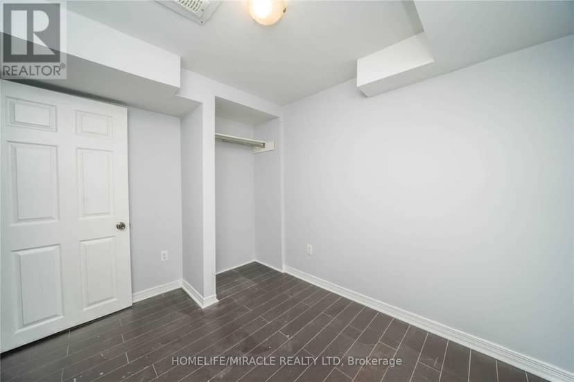 40 Trumpet Valley Boulevard — photo 15 of 15