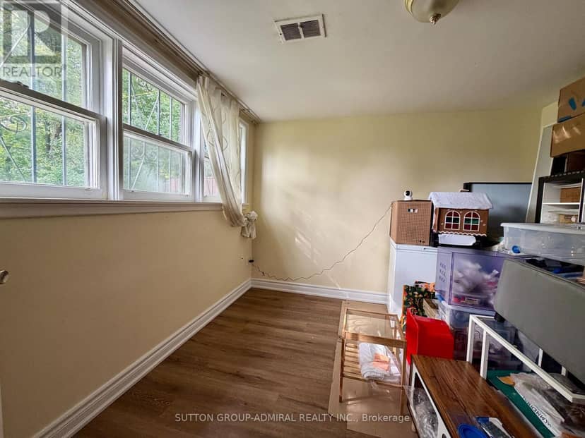 6 Highhill Drive — photo 17 of 18