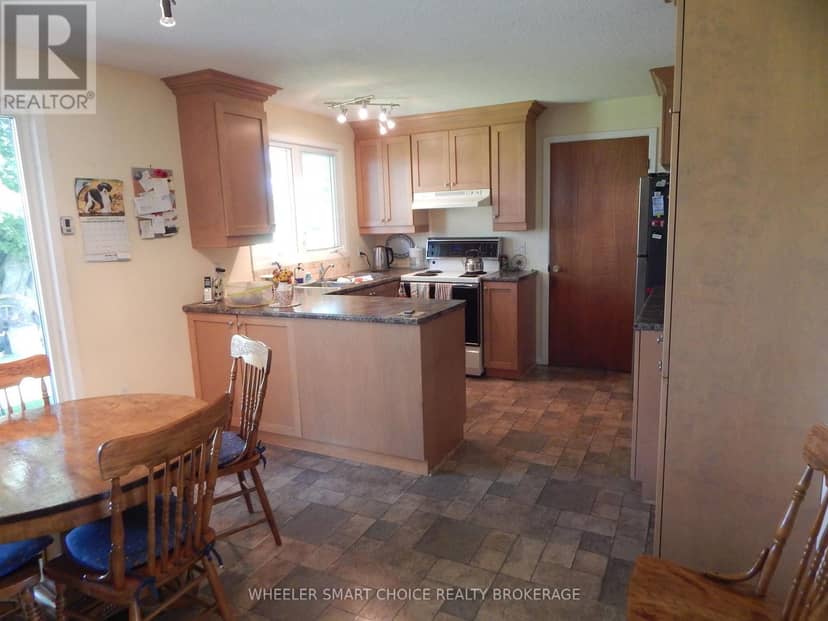 5181 County Road 15 (Avonmore Rd) Road — photo 16 of 40