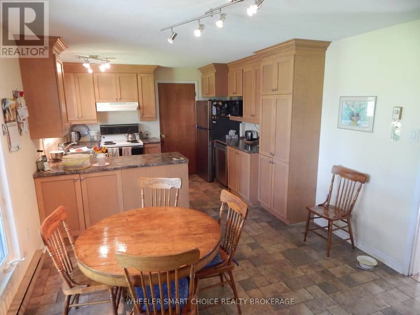 5181 County Road 15 (Avonmore Rd) Road — photo 17 of 40