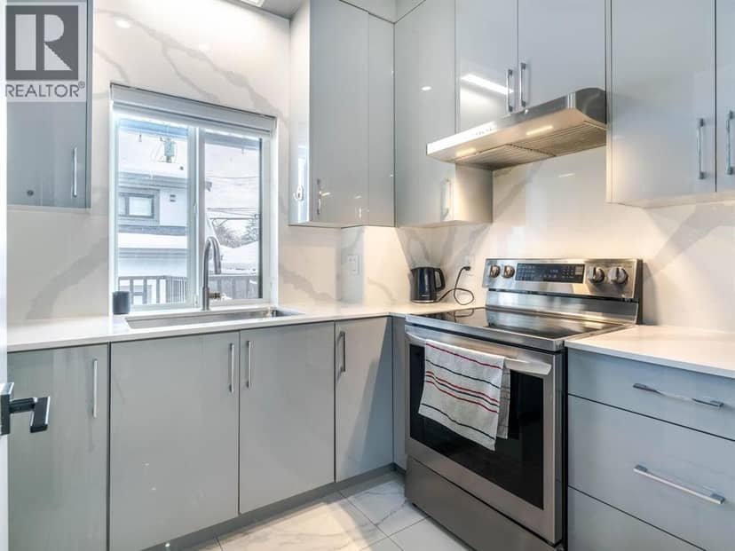 1 6358 WINDSOR STREET, Vancouver, photo 8