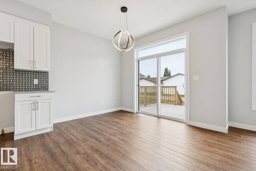 72 Maple Cr — photo 18 of 40