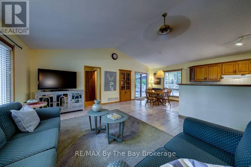 47 Birchwood Trail — photo 9 of 40