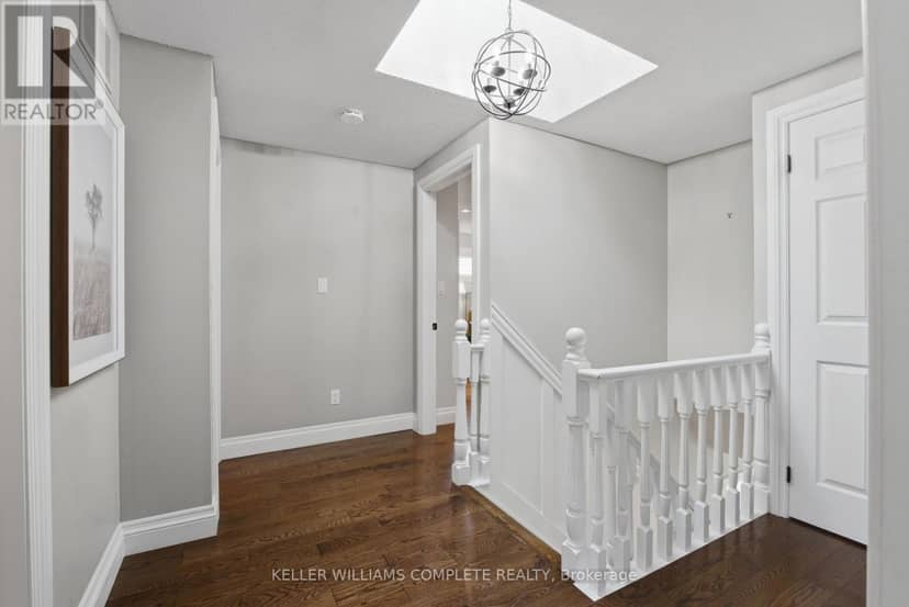 27 John Martin Crescent — photo 22 of 40