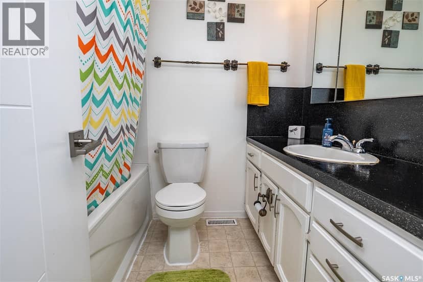 301 9th STREET E — photo 19 of 40