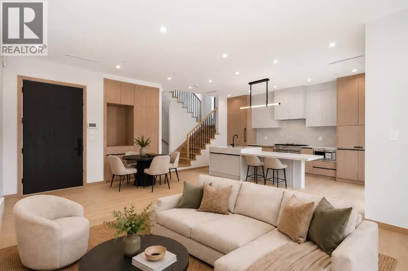 2 1448 E 30TH AVENUE, Vancouver