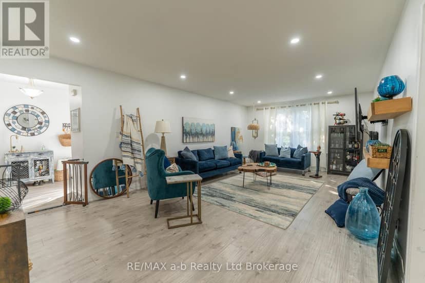 6 Camdon Court — photo 6 of 40