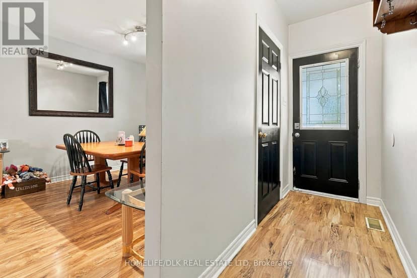 172 Pearl Street W — photo 11 of 36