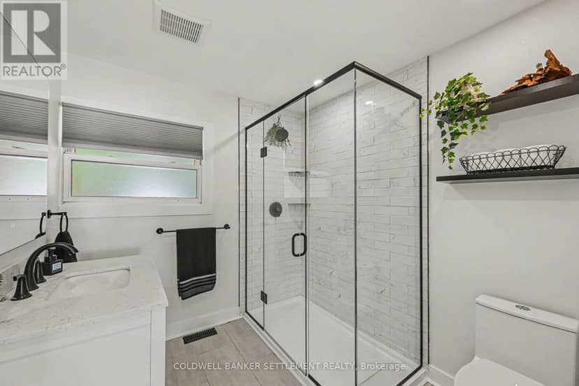 107 Chamney Shore Road — photo 18 of 36