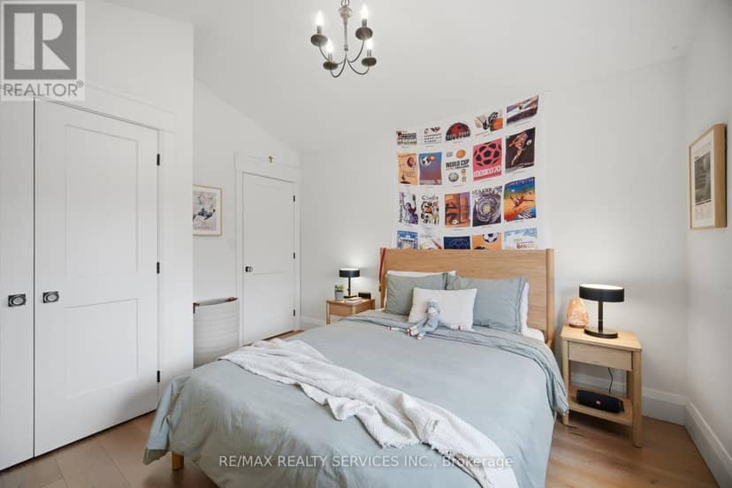18 Filton Road — photo 32 of 40