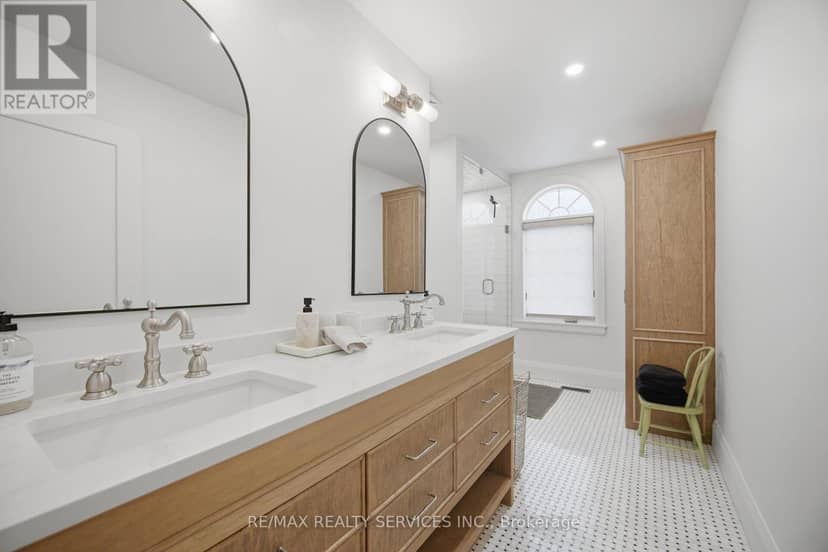 18 Filton Road — photo 33 of 40