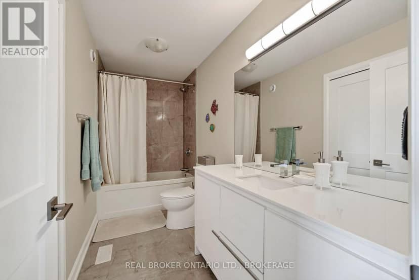 2-C McConnell Avenue — photo 16 of 29