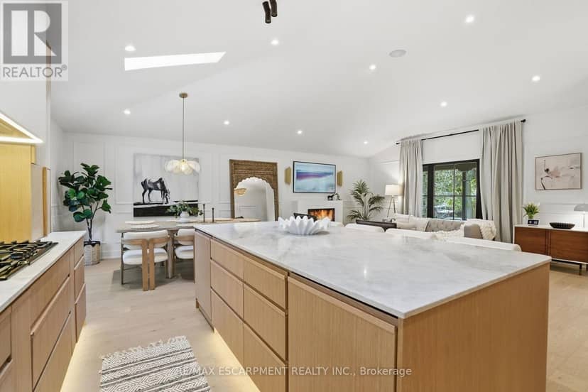 345 Rankin Drive — photo 10 of 40
