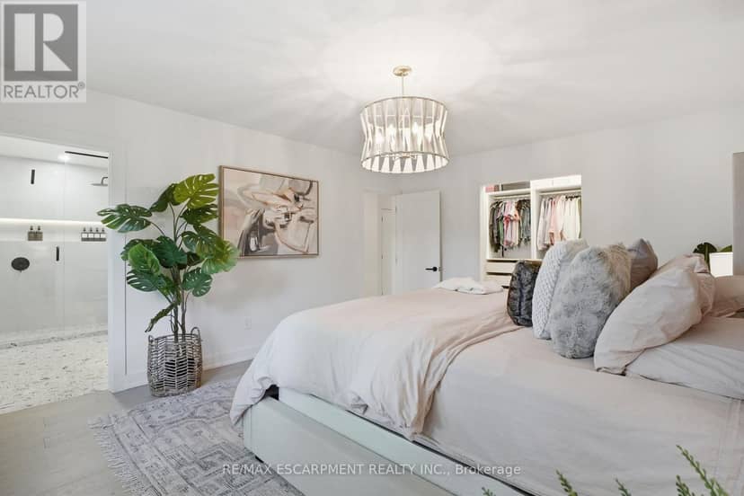 345 Rankin Drive — photo 17 of 40