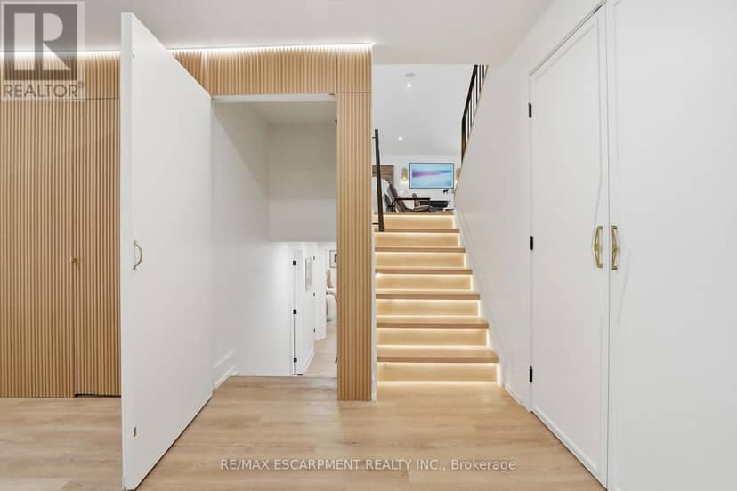 345 Rankin Drive — photo 36 of 40