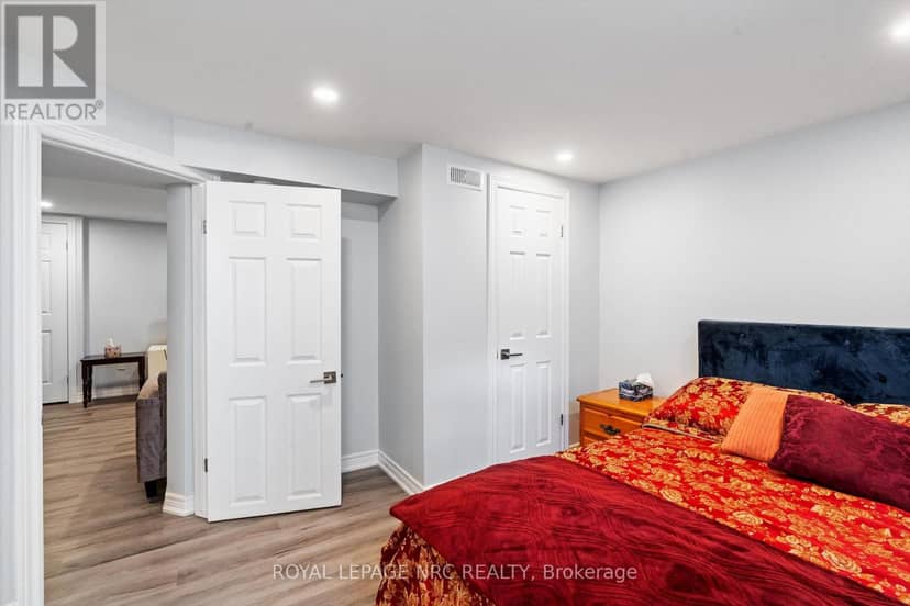 476 Vine Street — photo 26 of 40