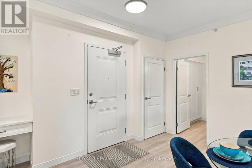 107 - 105 Vansickle Road S — photo 7 of 40