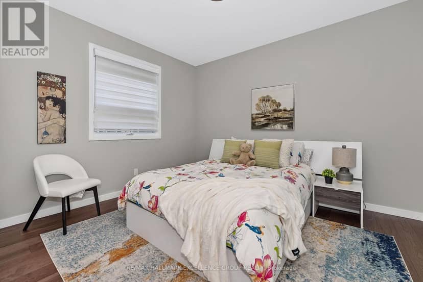 46 Rutile Street — photo 21 of 40
