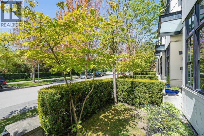 Studio 6288 EAGLES DRIVE, Vancouver, photo 2