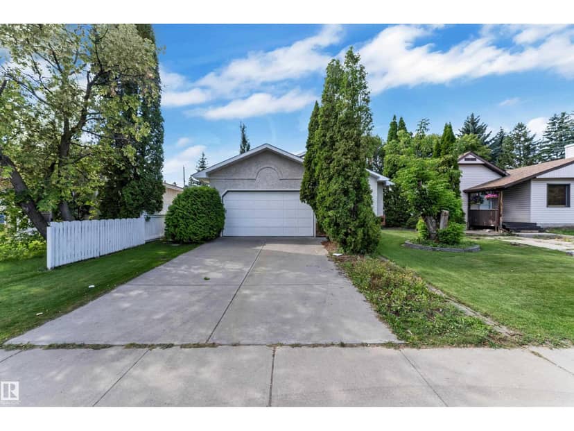 9722 157 ST NW, Edmonton, photo 2