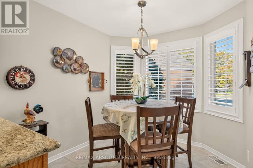 12 Oyster Bay Court — photo 20 of 33