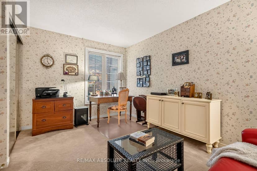 12 Oyster Bay Court — photo 24 of 33