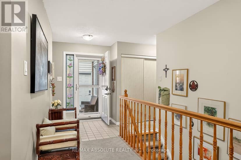 12 Oyster Bay Court — photo 7 of 33