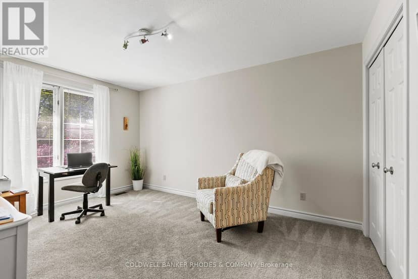 56 Dalhousie Avenue — photo 17 of 40