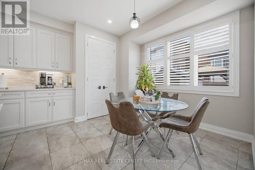 153 Whitlock Avenue — photo 15 of 40